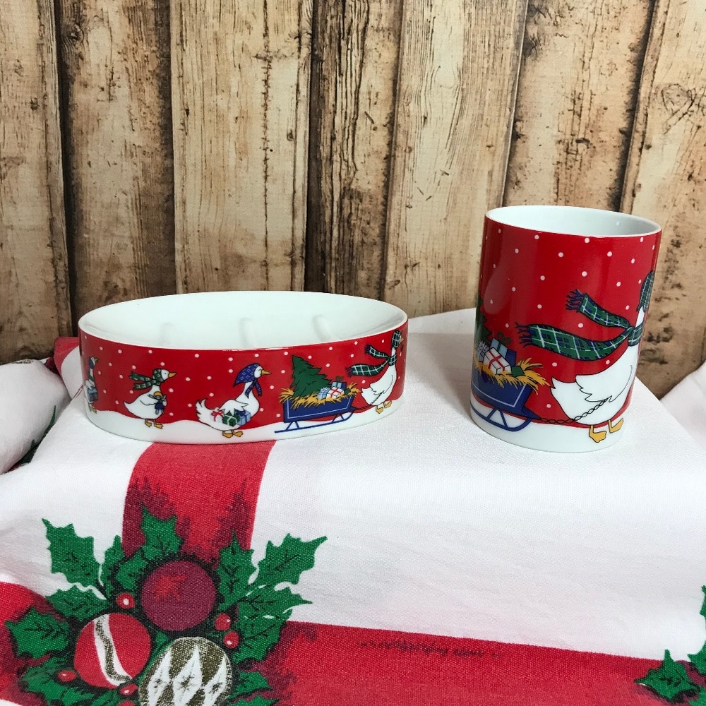 Vintage Christmas Cup and Soap Dish with Ducks
